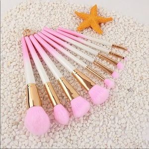9 pcs pink & white makeup brushes